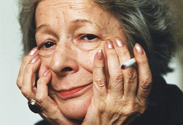 In ricordo di Wislawa Szymborska, la poetessa che ha saputo trasformare l’ordinario in straordinario